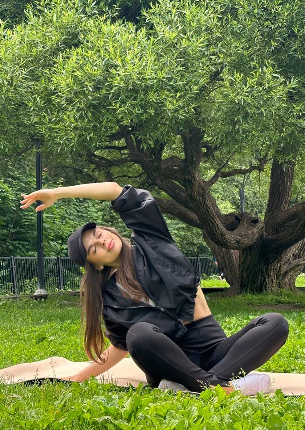 Утро. Йога. Naumi.